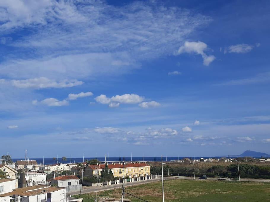 Apartamento En El Grao De Гандия Екстериор снимка